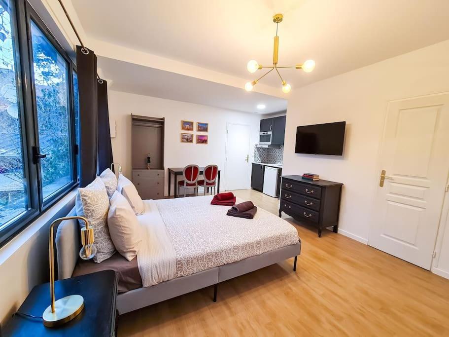 Atelier Casanova Apartment Витри сюр Сен Екстериор снимка